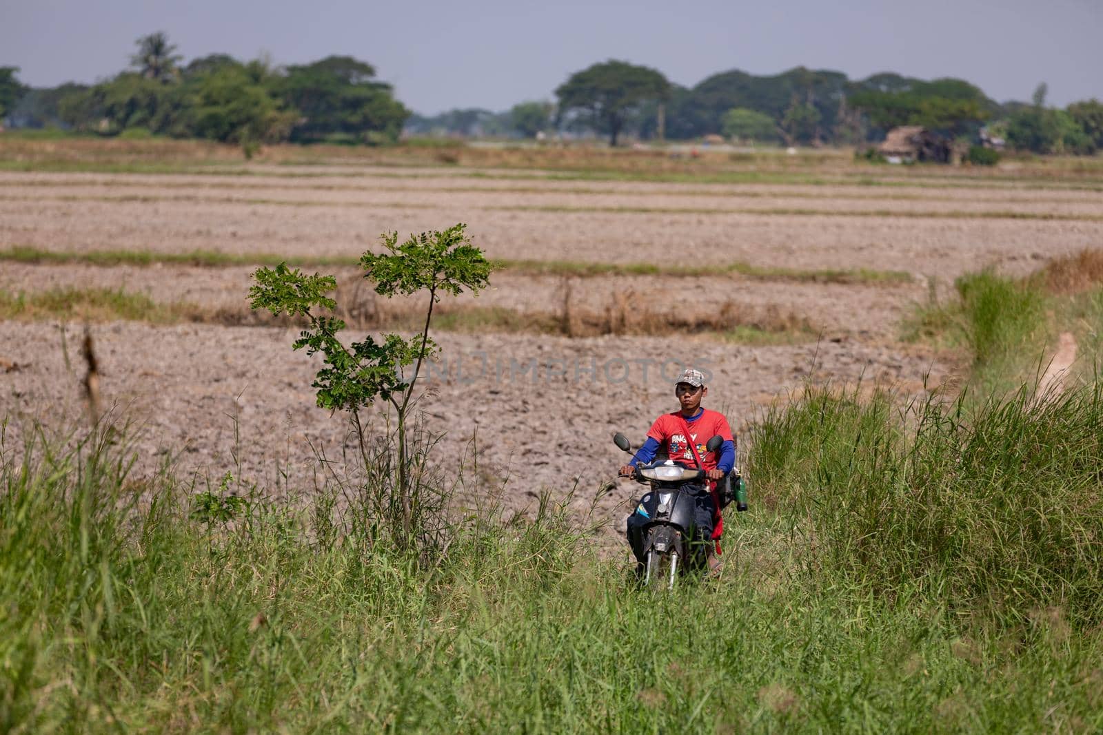 With a motorcycle you can be mobile anywhere in the country between Bago and Yangon in Myanmar