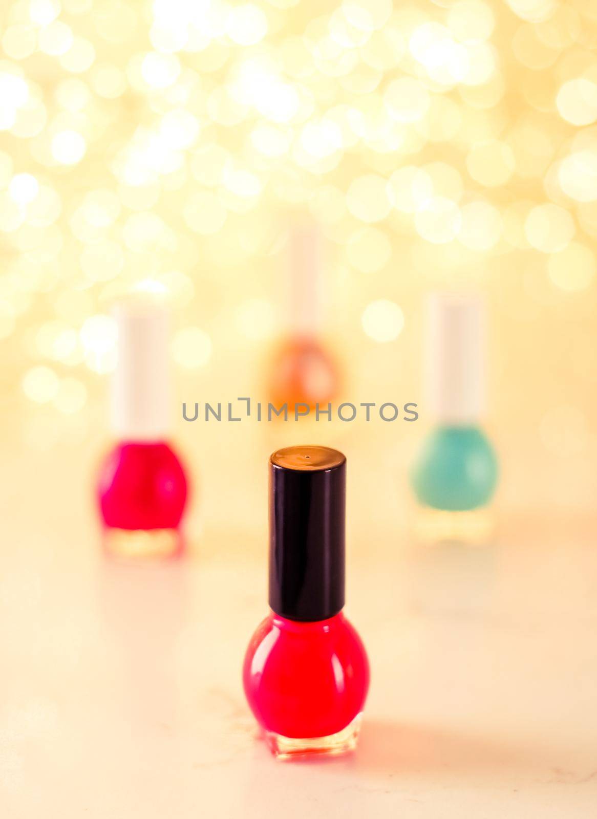 Nail polish bottles, manicure and pedicure collection by Anneleven