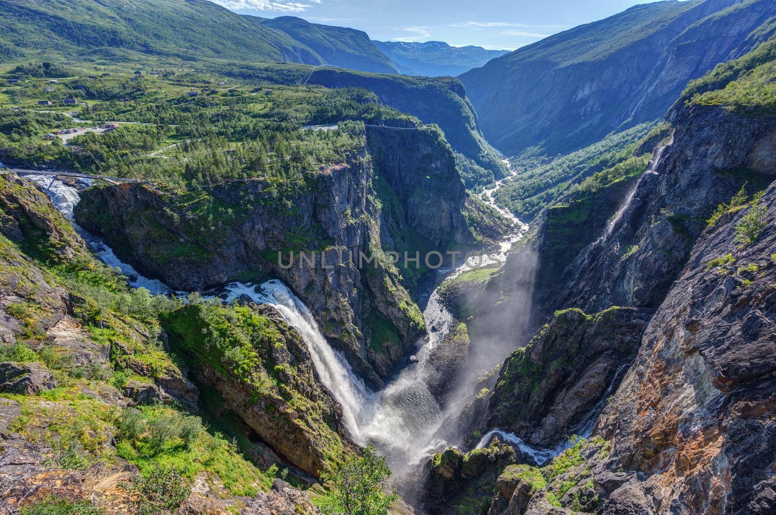 The spectacular Voringsfossen in Norway by elxeneize