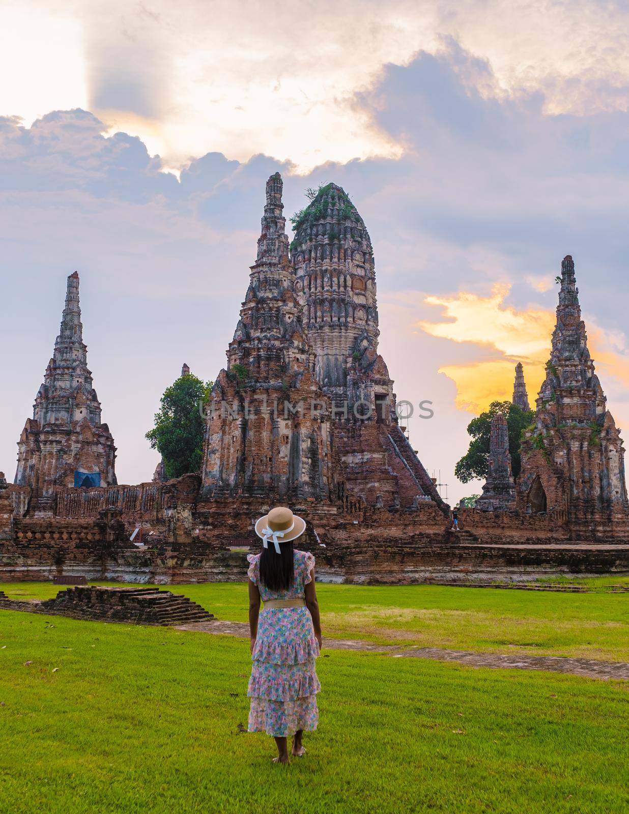 Ayutthaya, Thailand at Wat Chaiwatthanaram during sunset by fokkebok