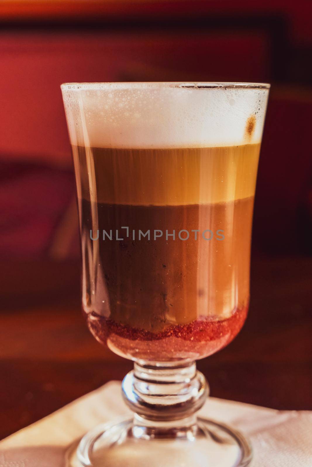 Breakfast, food and drinks and service concept - Latte in a restaurant, at a coffee break