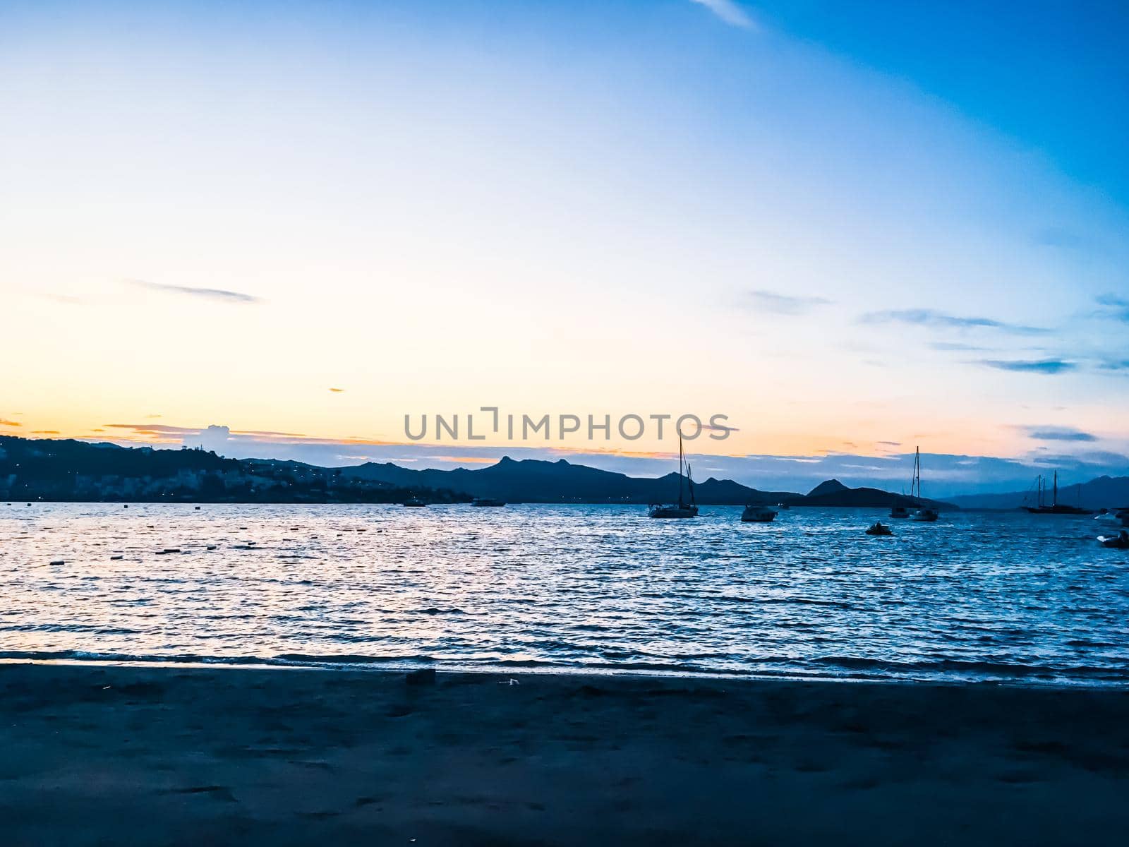 Summer vacation, mobile photography and coastal night concept - Sunset on the coast, beautiful sea view background