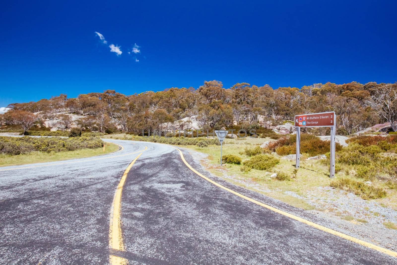Tuckerbox Corner and intersection at Mt Buffalo on a summer's afternoon in the Victorian Alps, Australia