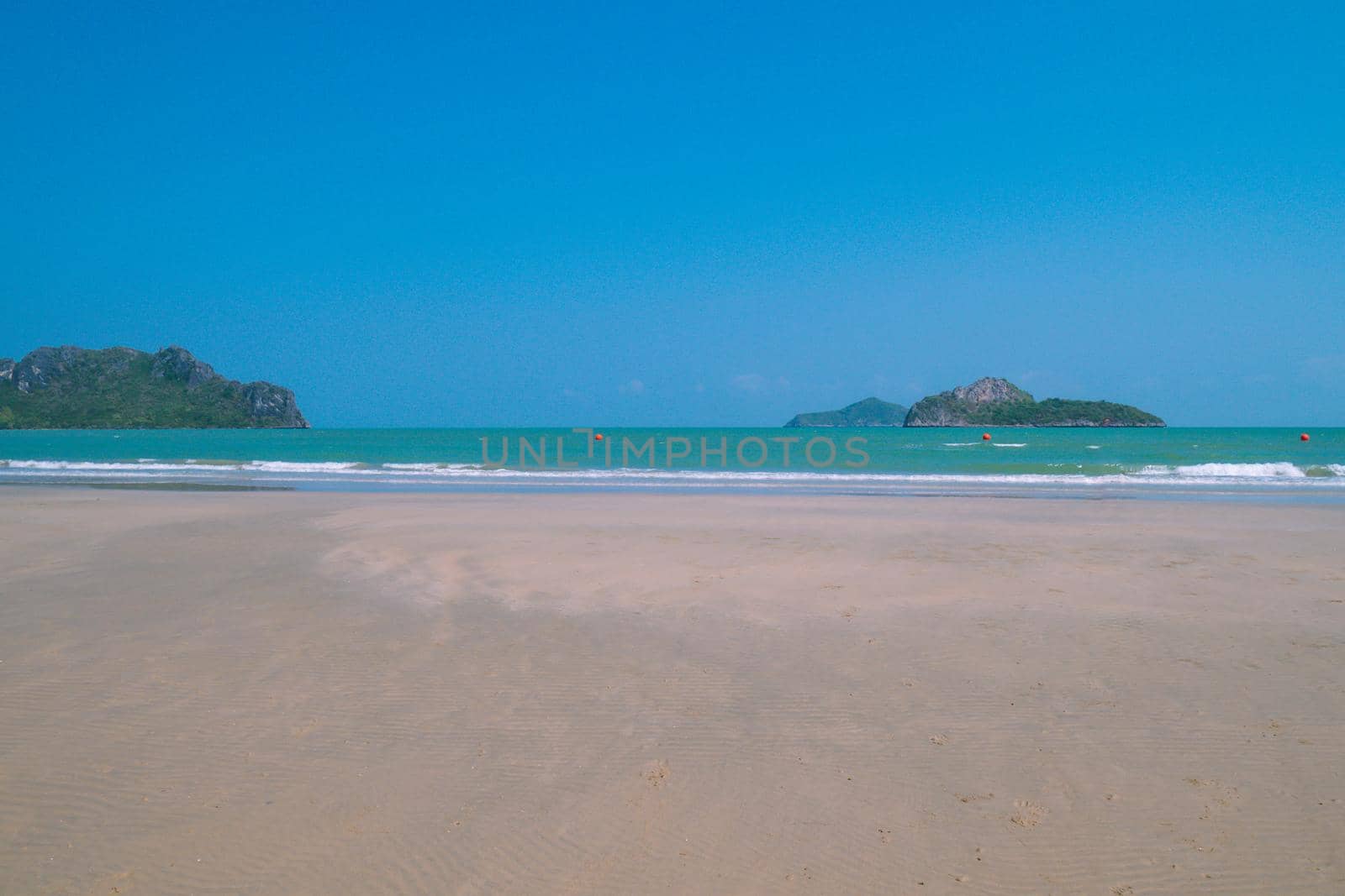 Panorama  horizon scenics Calm sea blue water ocean  blue sky