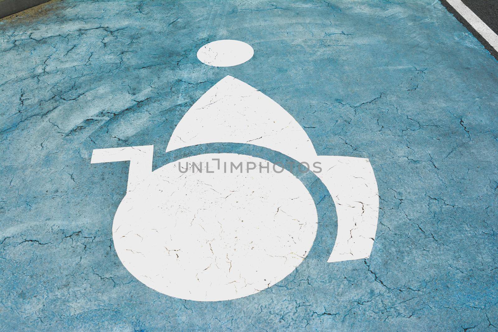 Parking place for people with disabilities