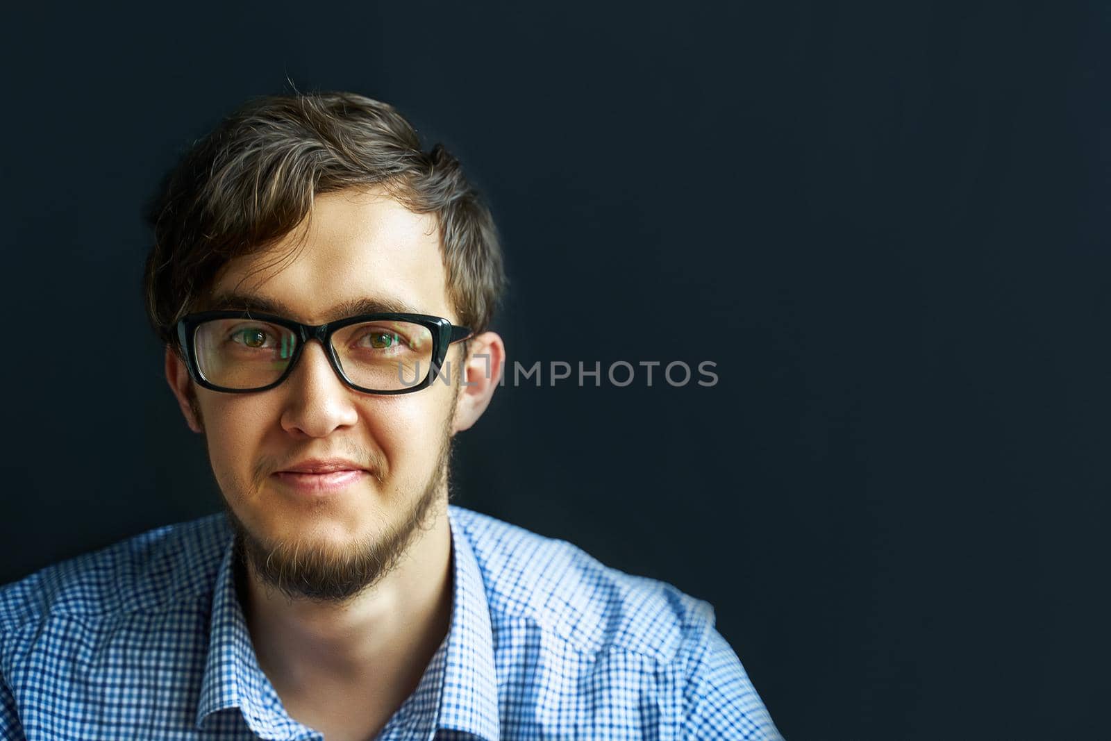Man in glasses. by savconstantine