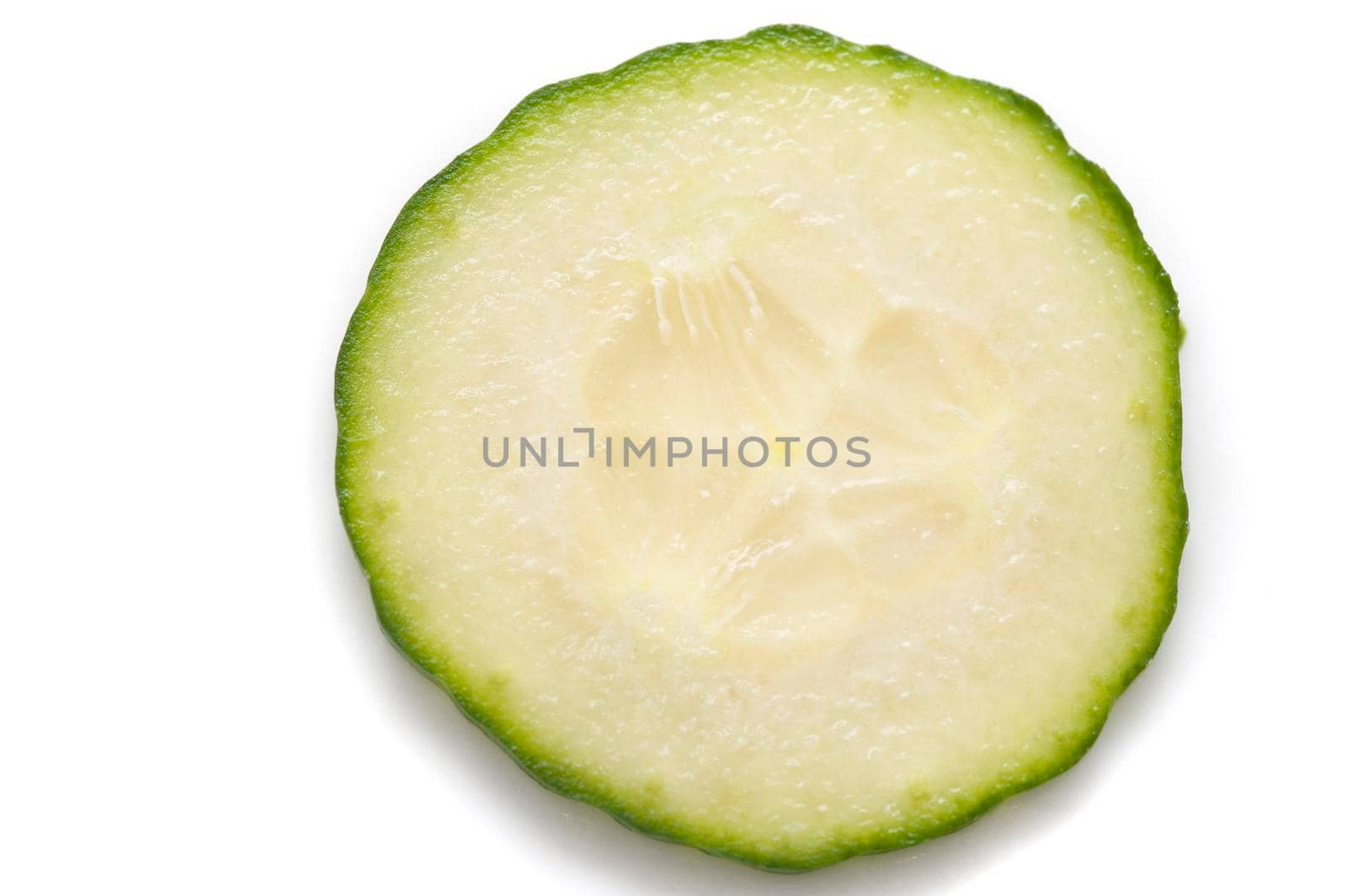 Sliced cucumber by sanisra