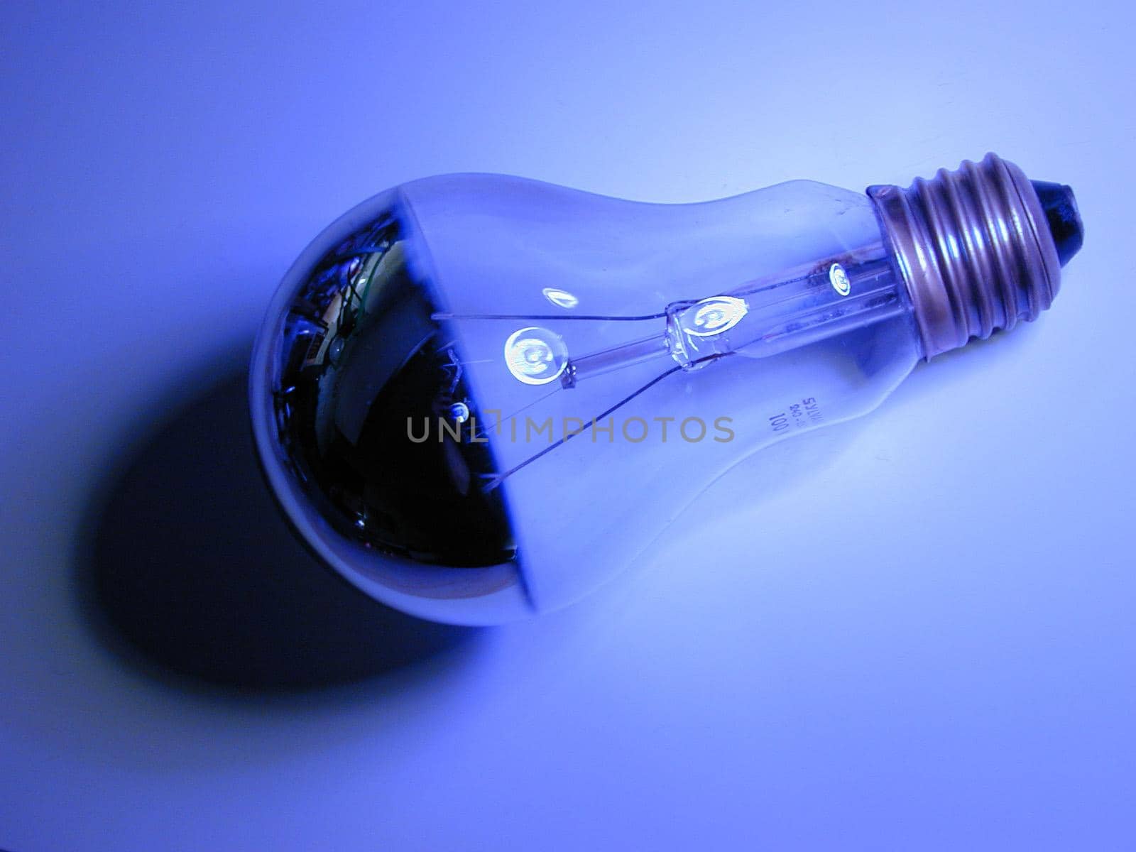 blue tinted image of an ES screw in GLS half mirror reflector lamp