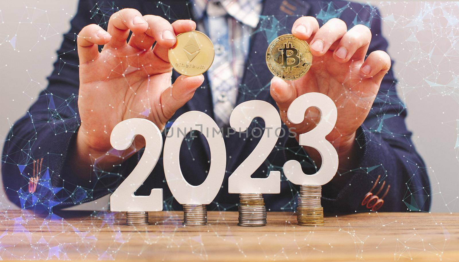 Businessman thinking about investing in cryptocurrency in 2023, choice between Ethereum and Bitcoin against the background of the chart by Maximusnd