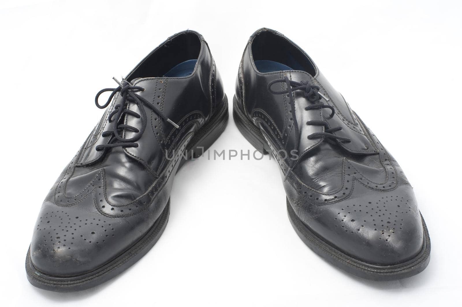 Leather dress shoes for men by sanisra