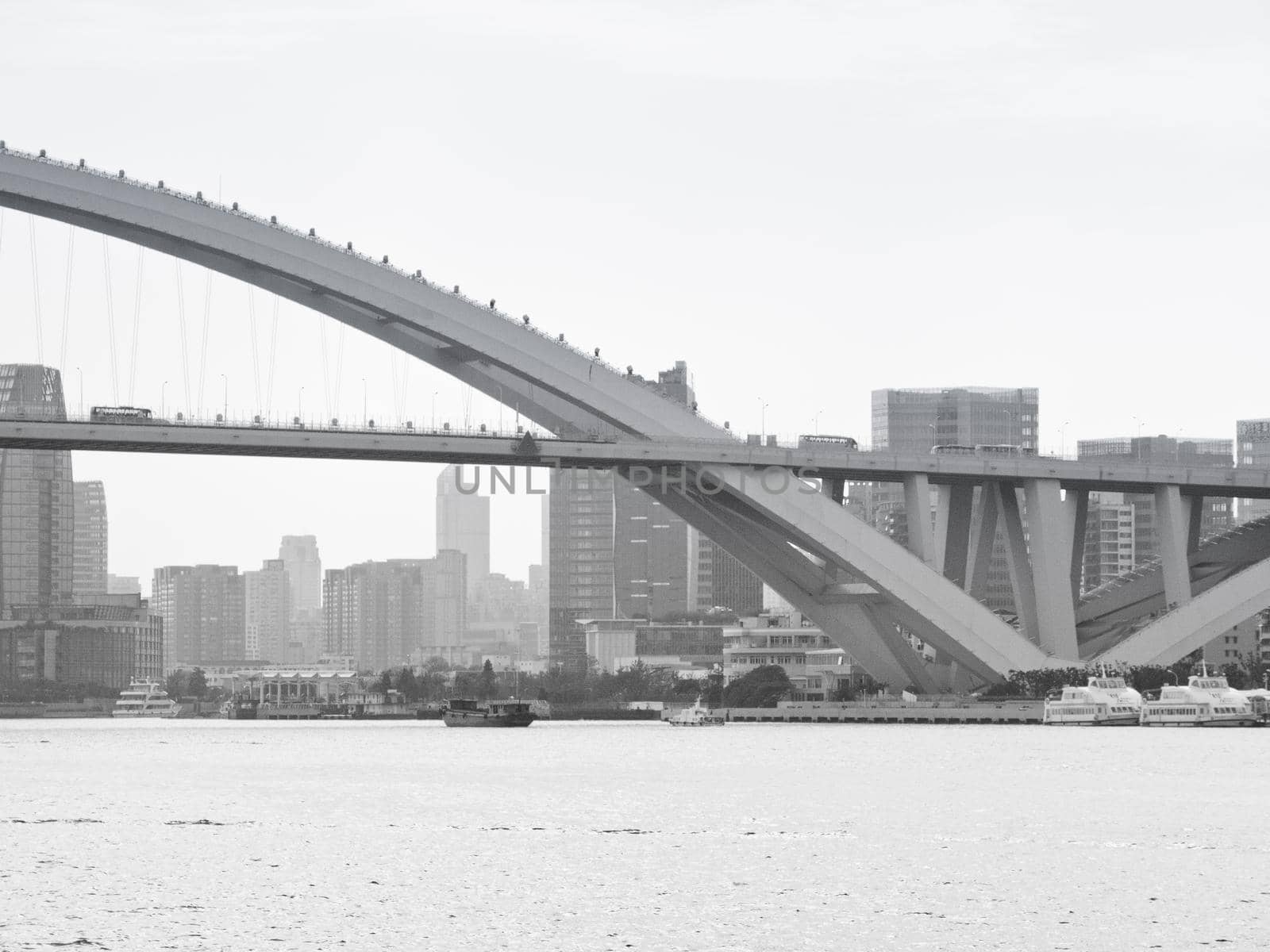 Huangpu River by arinahabich