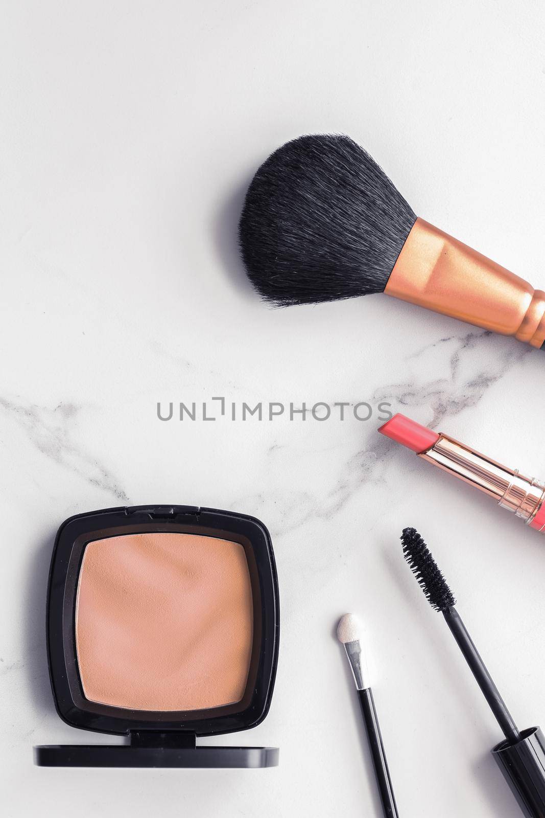 Modern feminine lifestyle, blog background and styled stock concept. Beauty and fashion inspiration - Make-up and cosmetics flatlay on marble