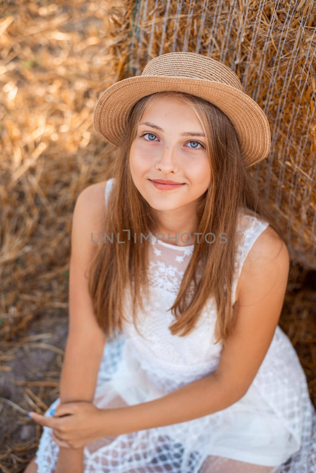 Outdoor photo of a beautiful girl