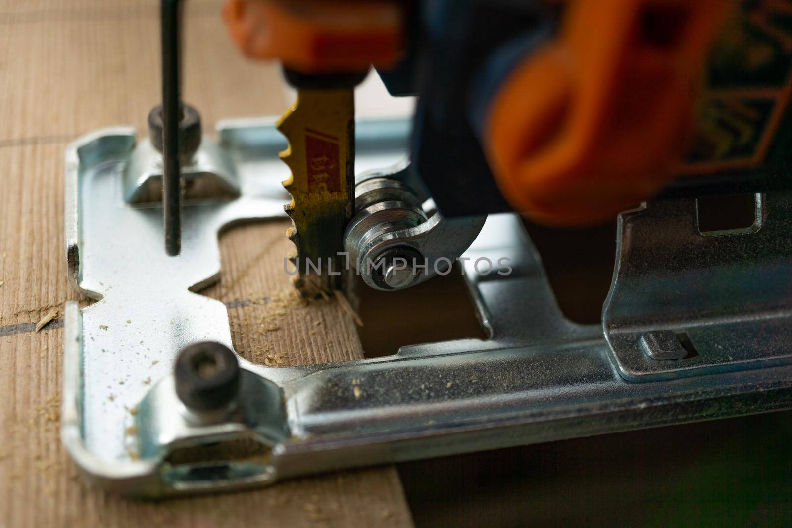 close-up of a jigsaw cutting wood
