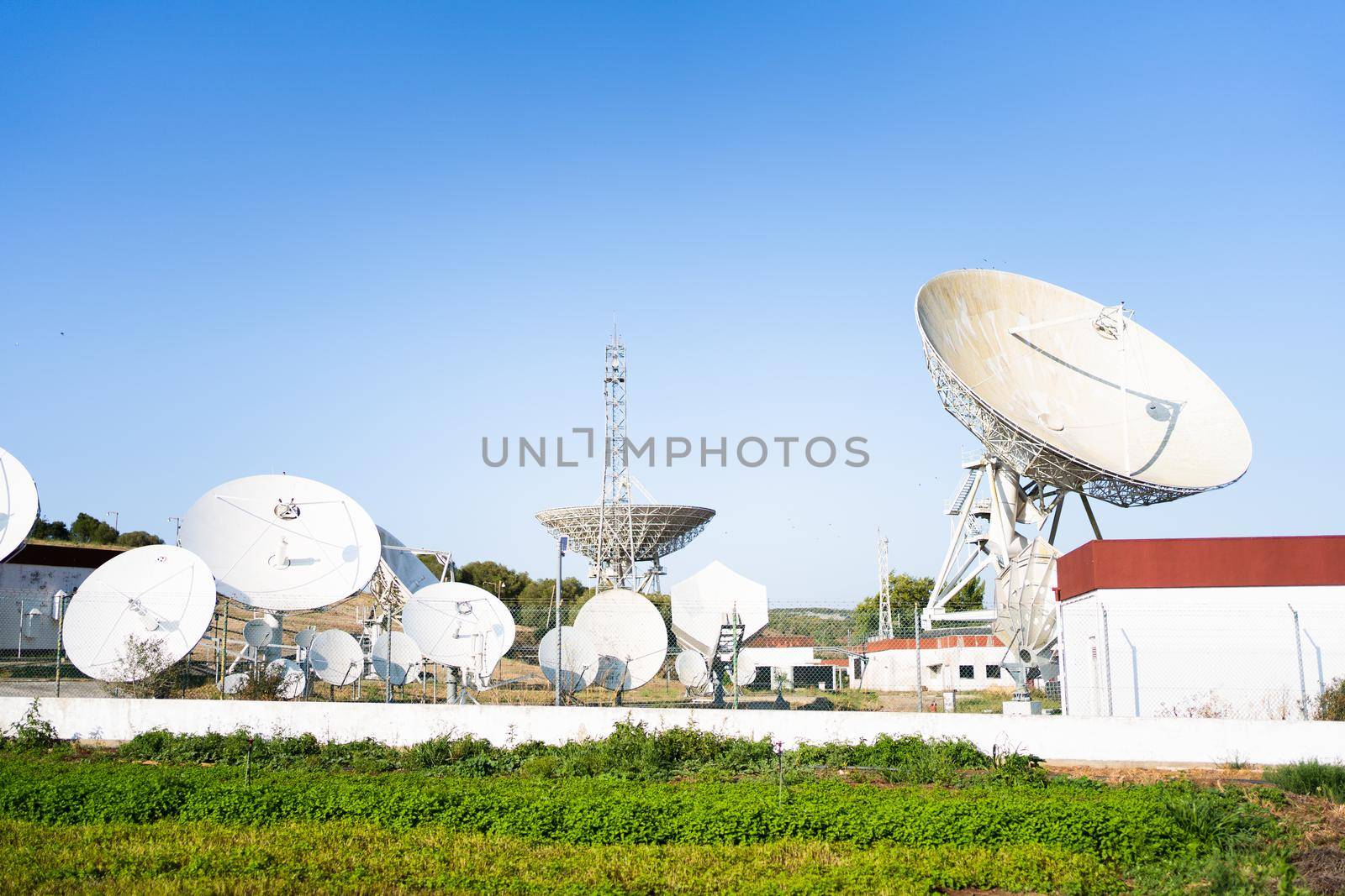 Earth based astronomical radio telescope by andreonegin