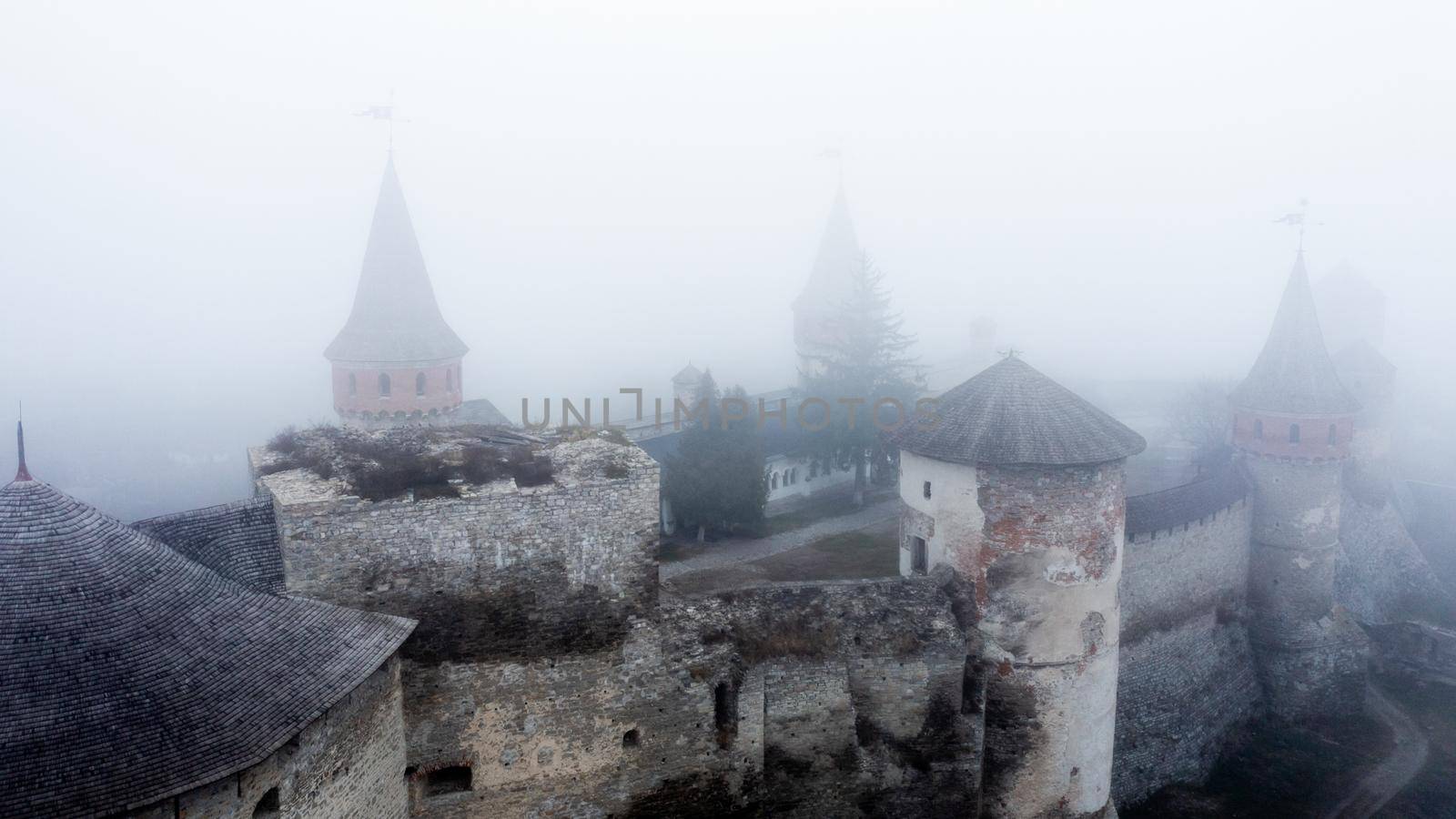 Fortress in Kamenets-podolsky by GekaSkr