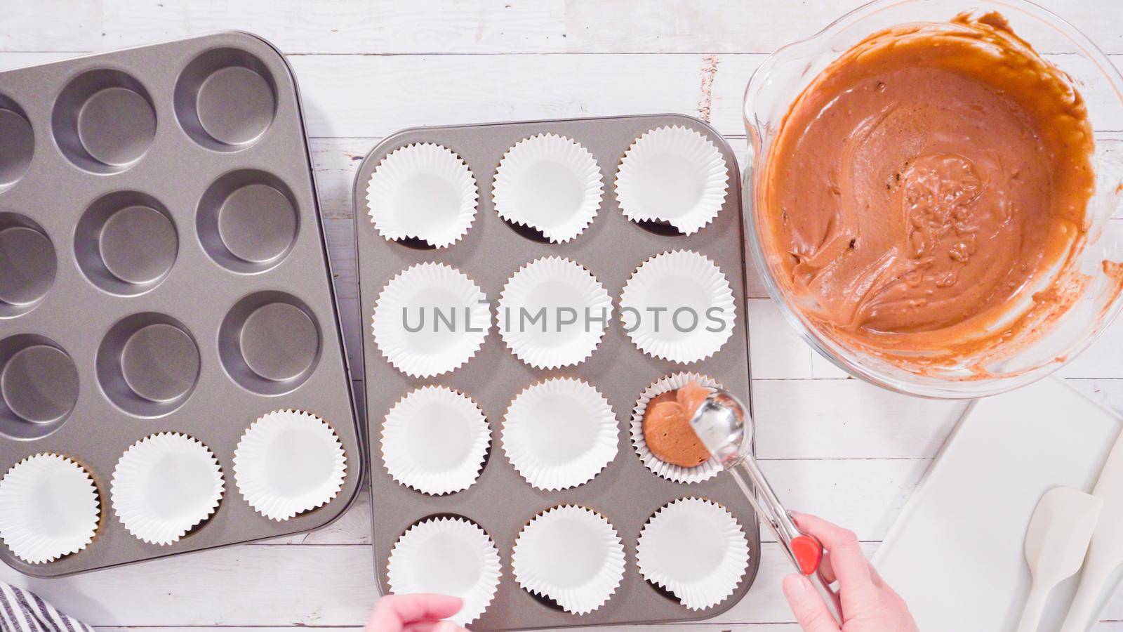 Chocolate raspberry cupcakes by arinahabich