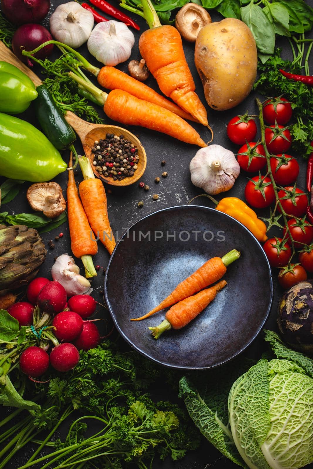 Fresh organic vegetables by its_al_dente