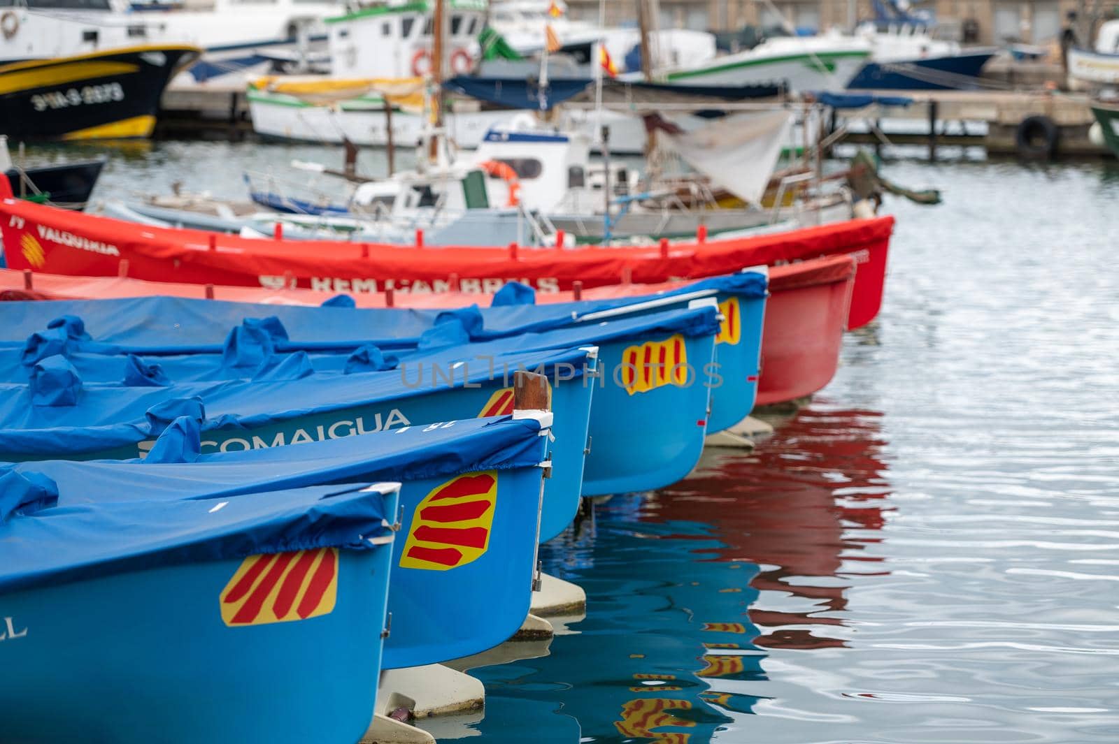Cambrils, Spain : 2022 September 10 : Boats on the docks of the port of Cambril in the summer of 2022.