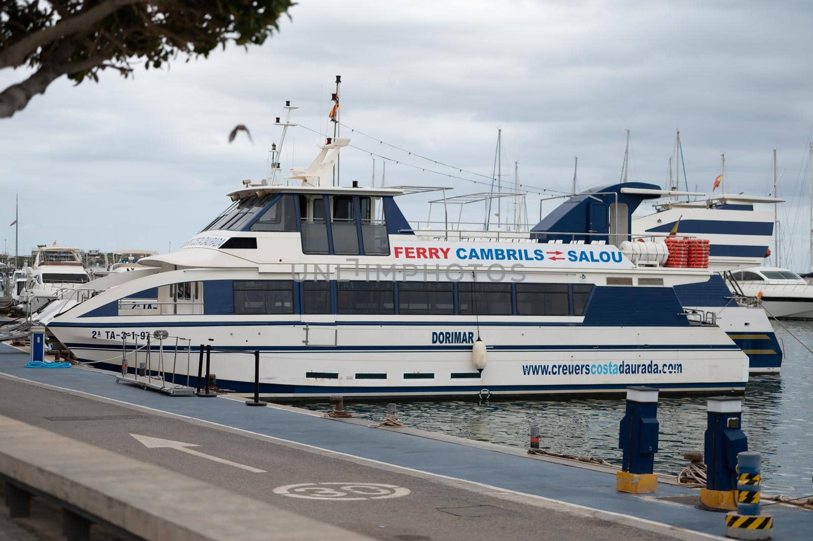 Cambrils, Spain : 2022 September 10 : Boats on the docks of the port of Cambril in the summer of 2022.