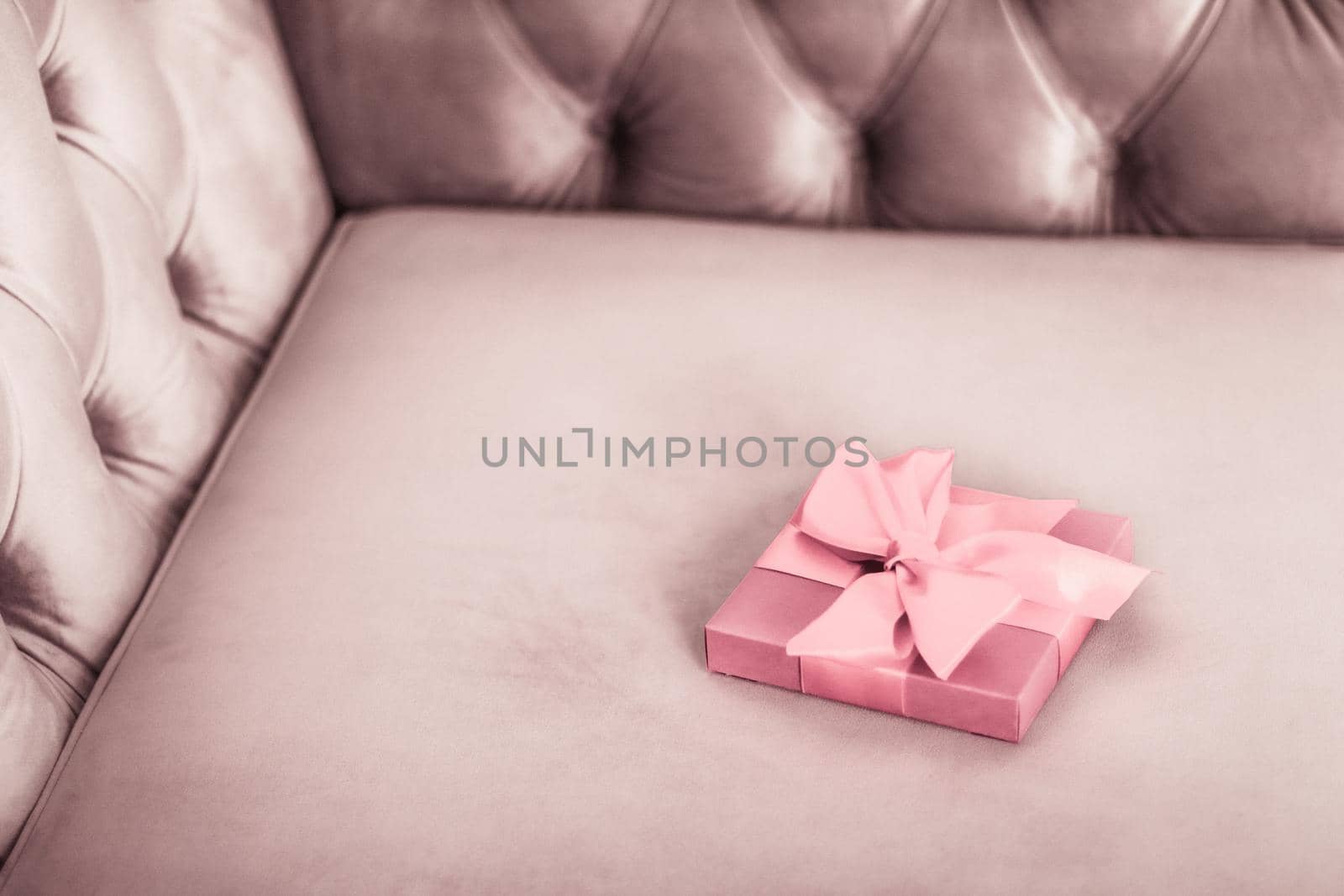 Vintage luxury holiday blush pink gift box with silk ribbon and bow, christmas or valentines day decor by Anneleven