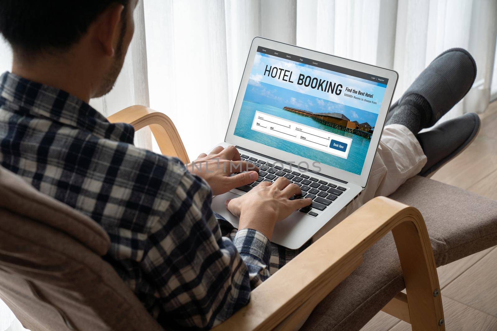 Online hotel accommodation booking website provide modish reservation system by biancoblue