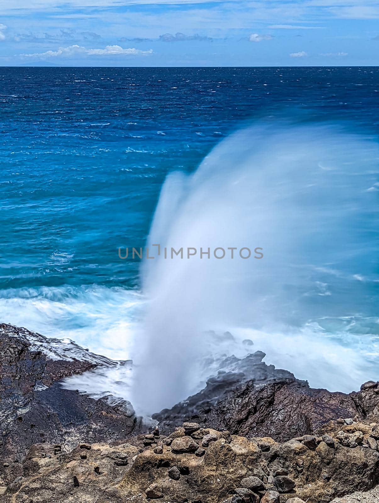 Water gushing through the Halona blowhole 