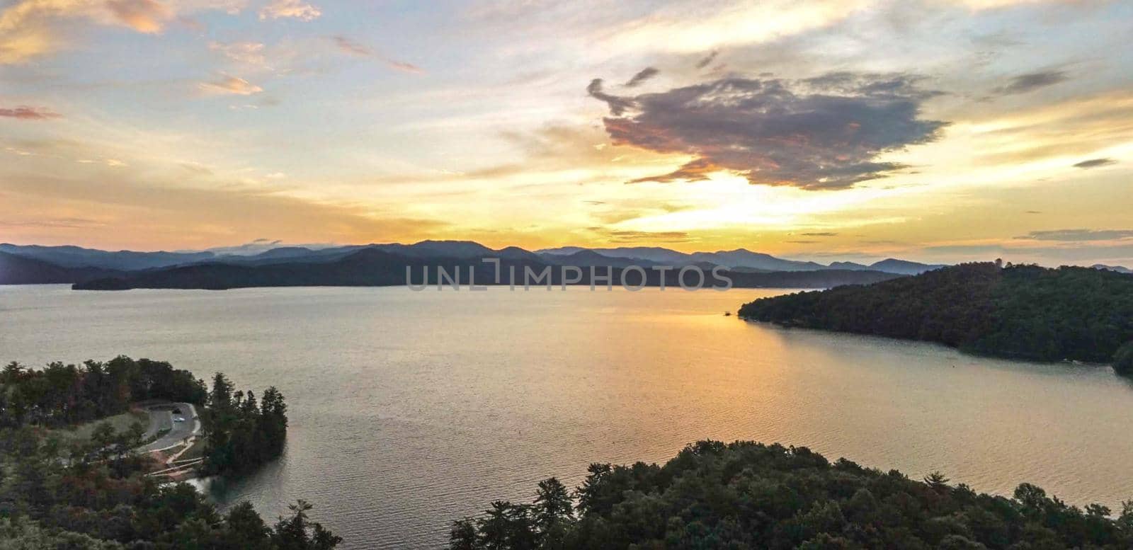 Beautiful landscape scenes at lake jocassee south carolina