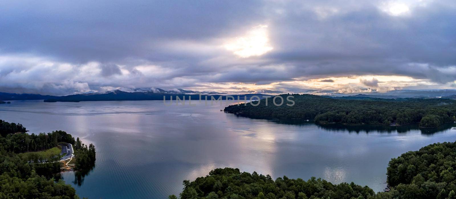 beautiful early morning sunrise on lake jocassee south carolina