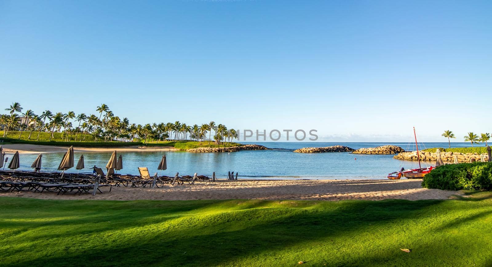 oahu hawaii secret beach lagoon near luxury resorts