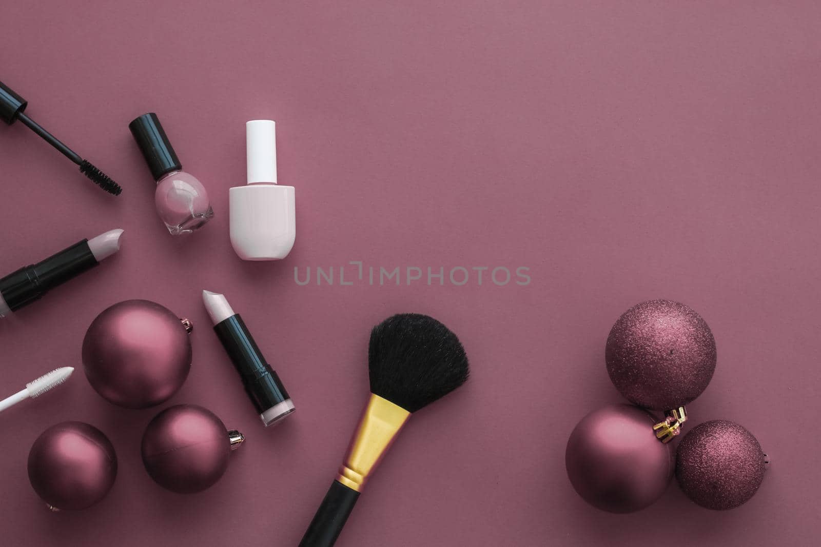 Cosmetic branding, fashion blog cover and girly glamour concept - Make-up and cosmetics product set for beauty brand Christmas sale promotion, luxury purple flatlay background as holiday design