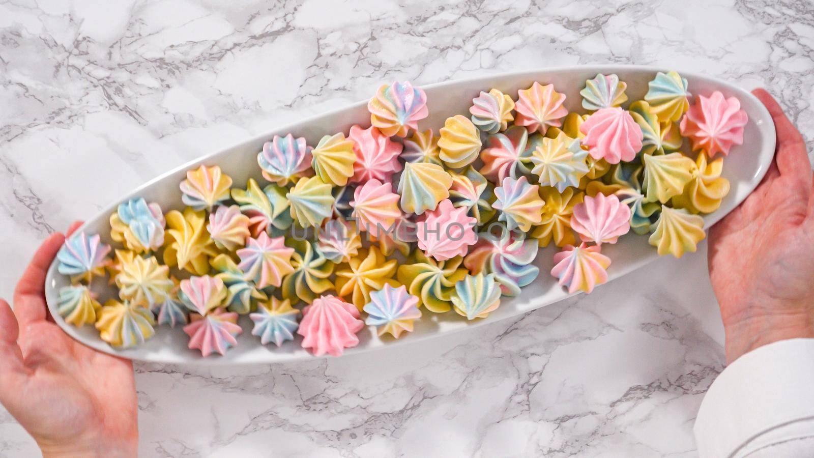 Unicorn meringue cookies by arinahabich