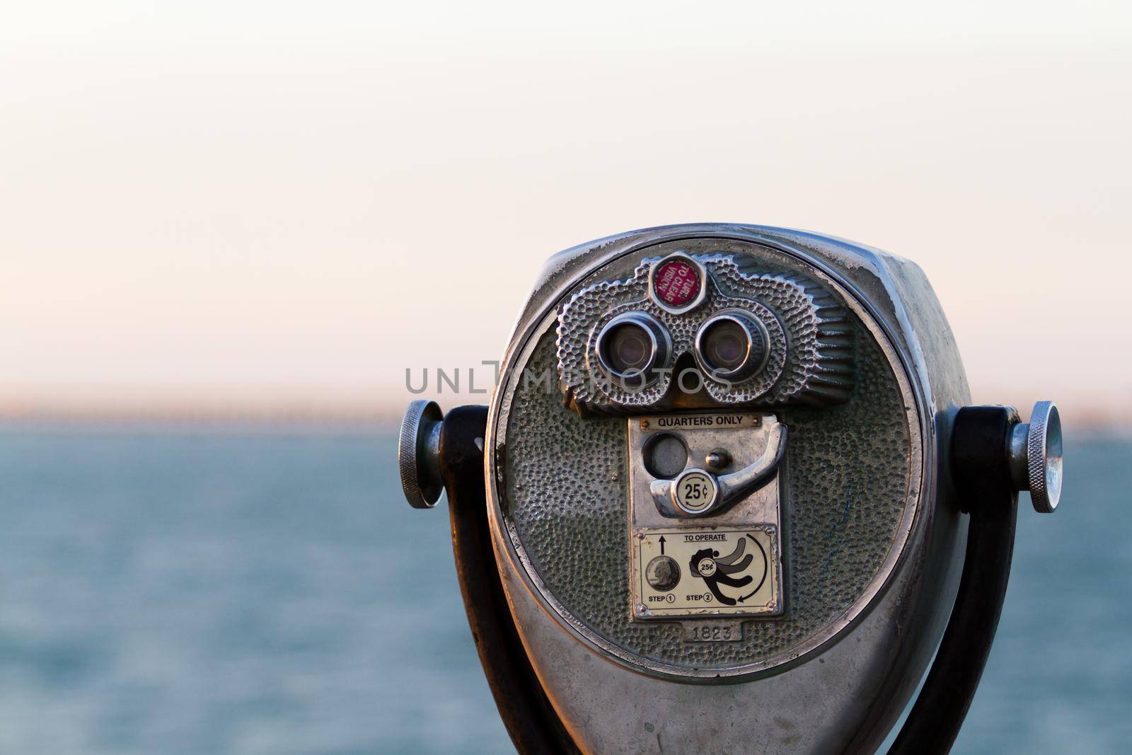 Coin Operated Binoculars by arinahabich