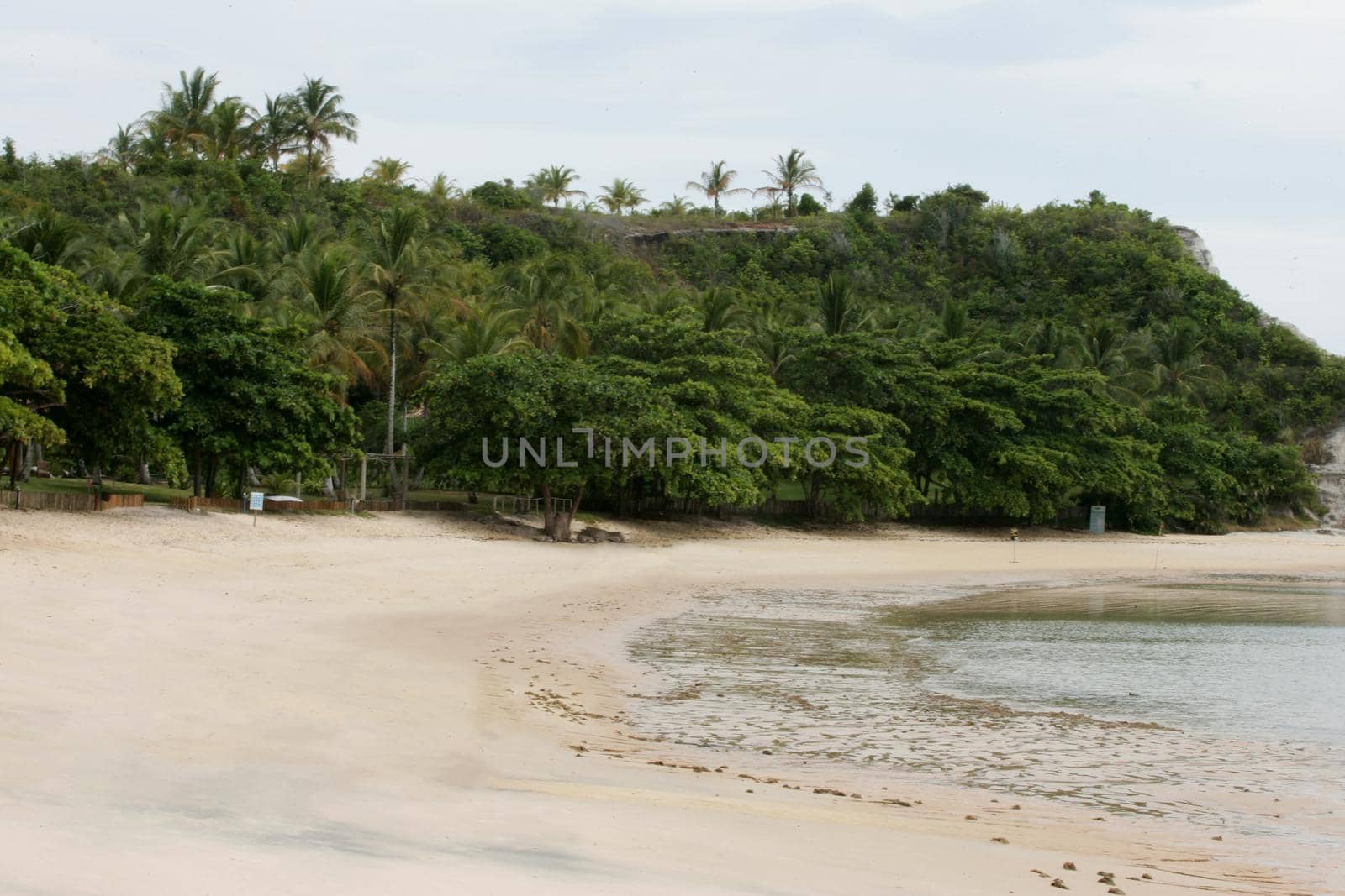 porto seguro, bahia, brazil - january 2, 2010: view of Espelho beach on the south coast of the city of Porto Seguro.