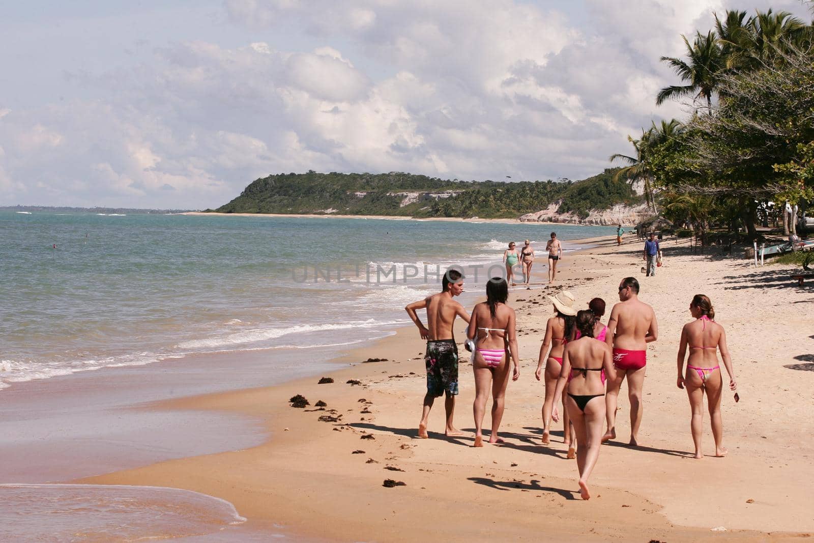 porto seguro, bahia  brazil - january 2, 2010: View of the Espelho Beach in the city of Porto Seguro.