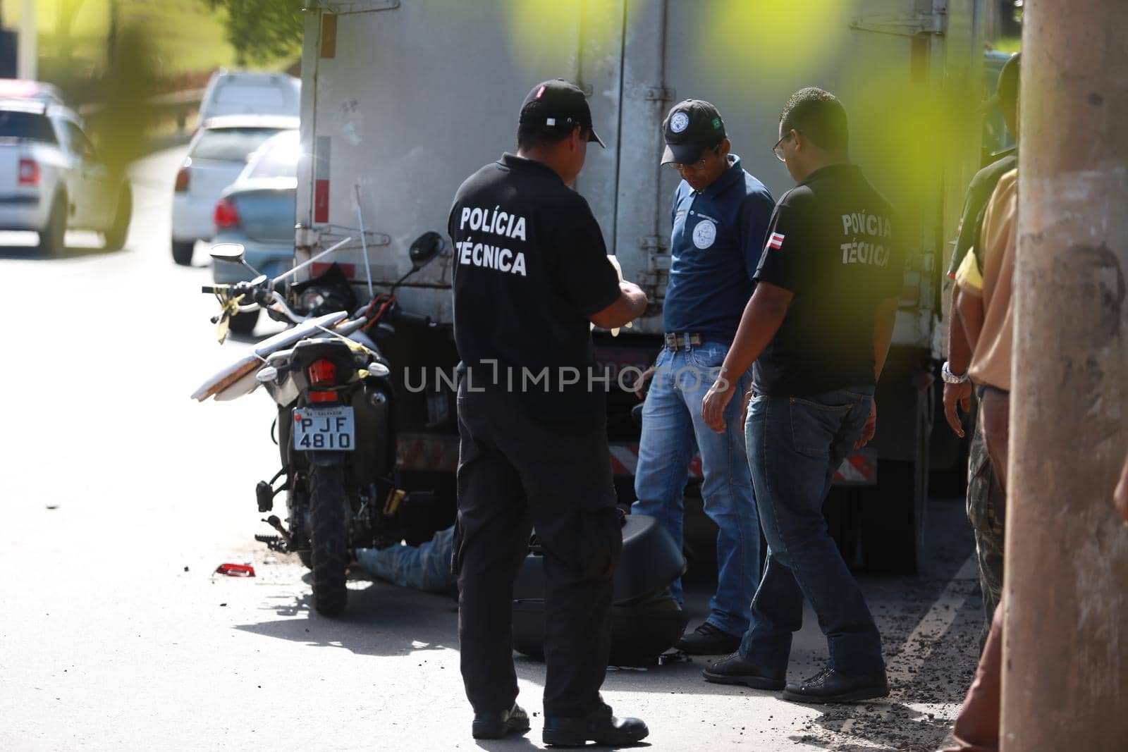 Technical Police forensic in traffic accident by joasouza