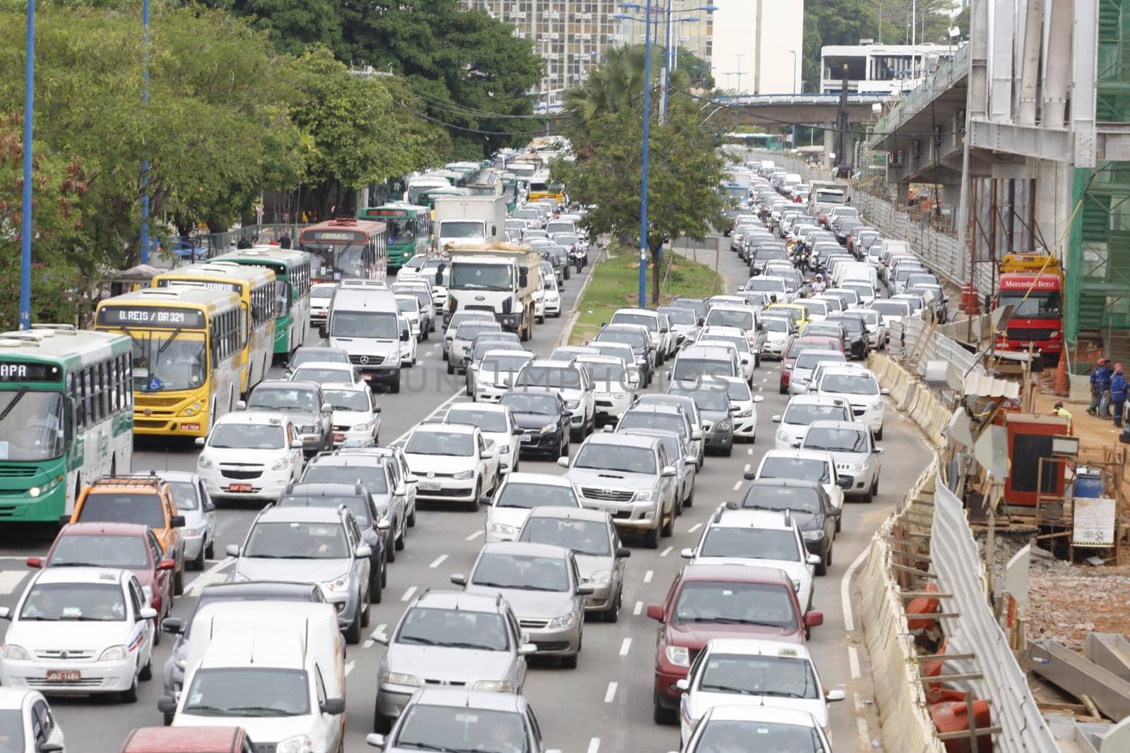 salvador, bahia, brazil - january 12, 2016: movement of vehicles in traffic jam in the city of Salvador.
