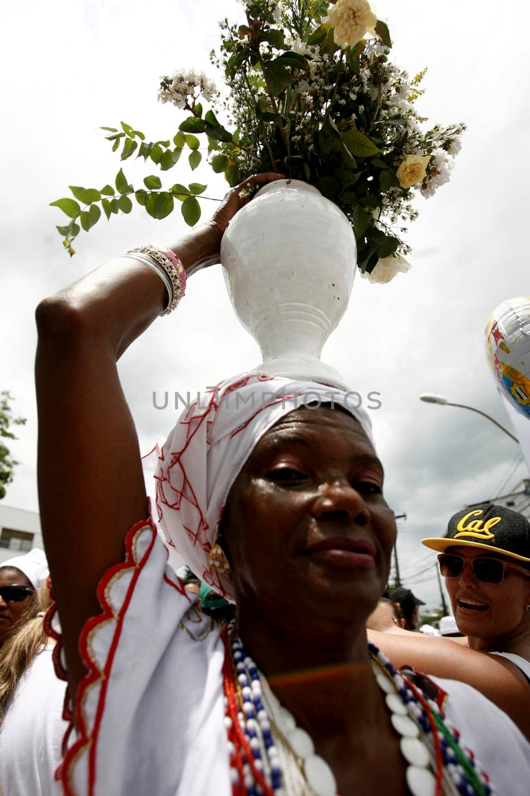 salvador, bahia / brazil - january 14, 2016: baianas are seen during a procession with disetino the church of Bonfim in the city of Salvador.
