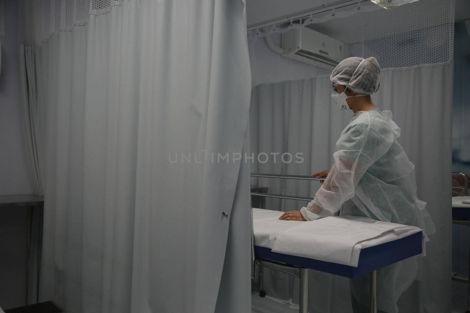 salvador, bahia, brazil - december 17, 2021: view of a bed for tending people infected with the H1N1 virus in the city of Salvador.
