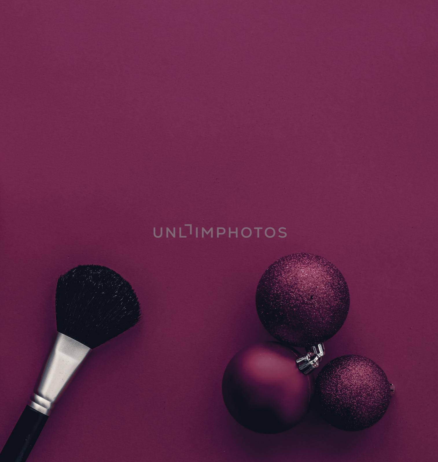 Cosmetic branding, fashion blog cover and girly glamour concept - Make-up and cosmetics product set for beauty brand Christmas sale promotion, luxury magenta flatlay background as holiday design