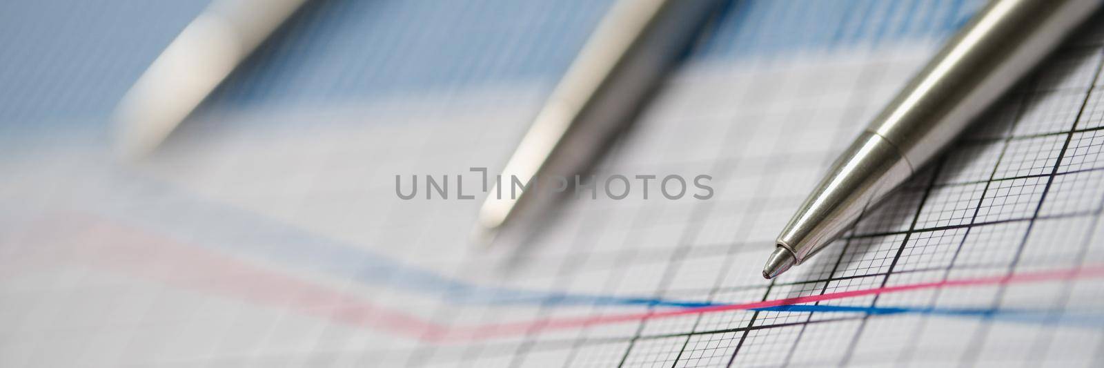 Business paper with graphic, blue and red line in increase and decrease order by kuprevich