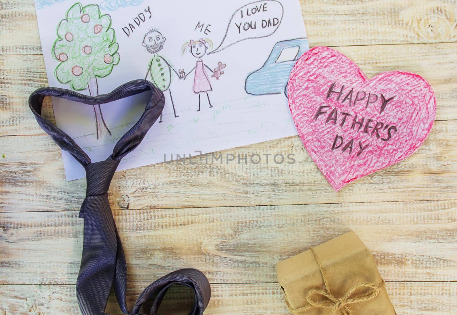 congratulations on his father's day. Selective focus.
