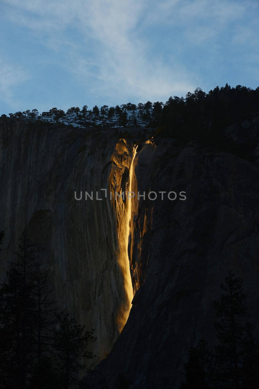 horsetail firefalls at yosemite national park