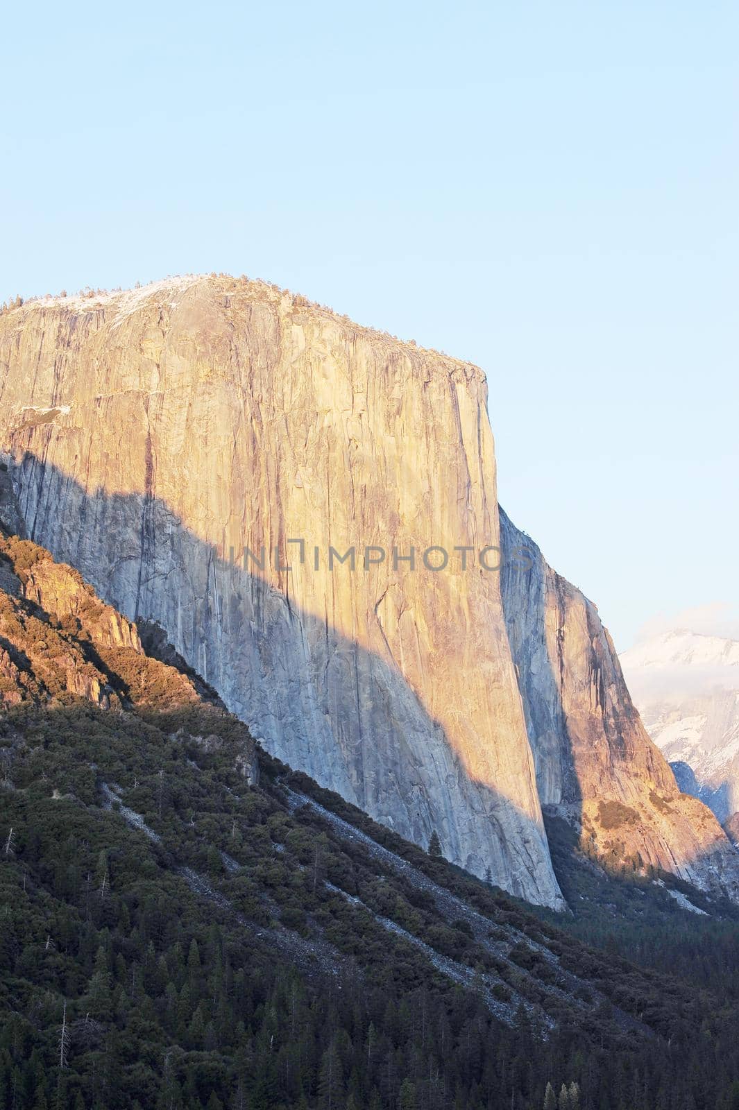 sunset at a tunnel view at yosemite national park