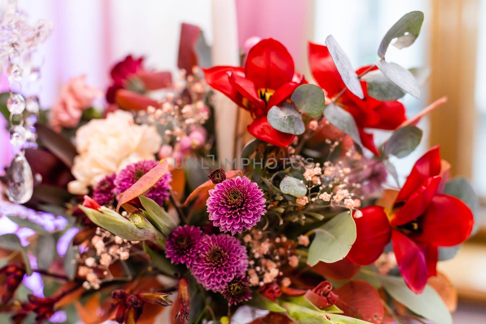 Rustic wedding decoration for festive table with beautiful flower composition. Autumn wedding