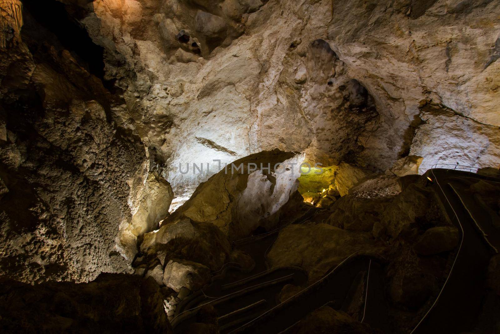 Limestones formations of Guadeloupe Mountains' Carlsbad Caverns.