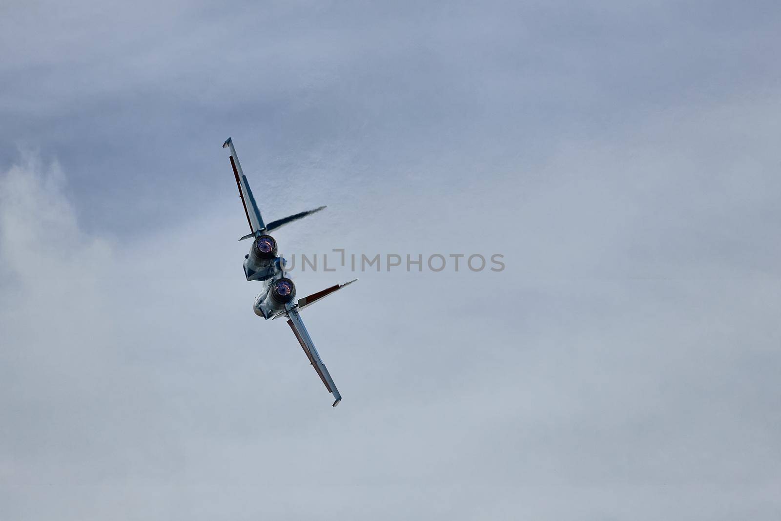 Performance of the aerobatic team Russian Knights, Russian Air Force. On planes Sukhoi Su-30SM, NATO code name: Flanker-C. International Military-Technical Forum Army-2020 . 09.25.2020, Moscow, Russia