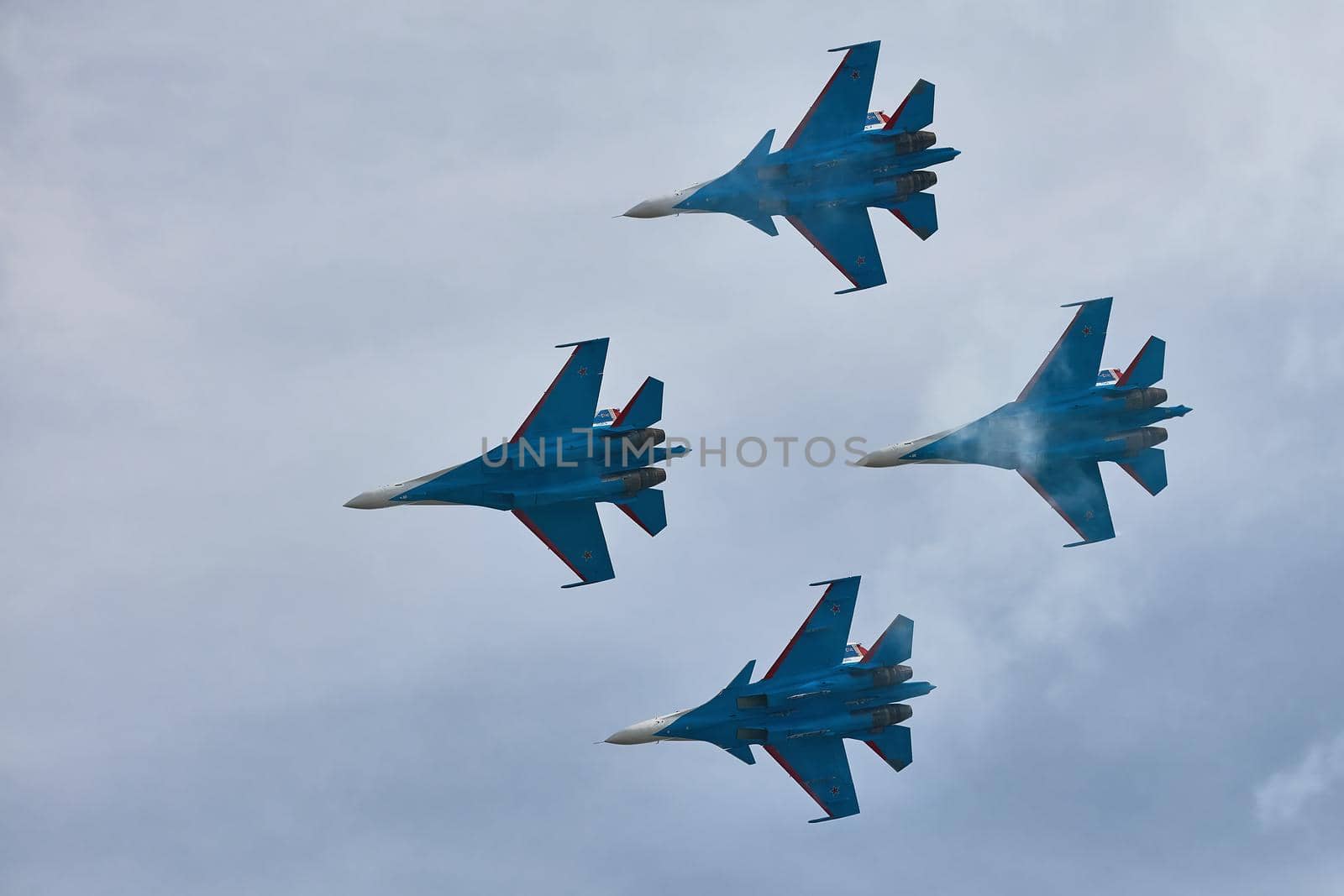 Performance of the aerobatic team Russian Knights, Russian Air Force. On planes Sukhoi Su-30SM, NATO code name: Flanker-C. International Military-Technical Forum Army-2020 . 09.25.2020, Moscow, Russia