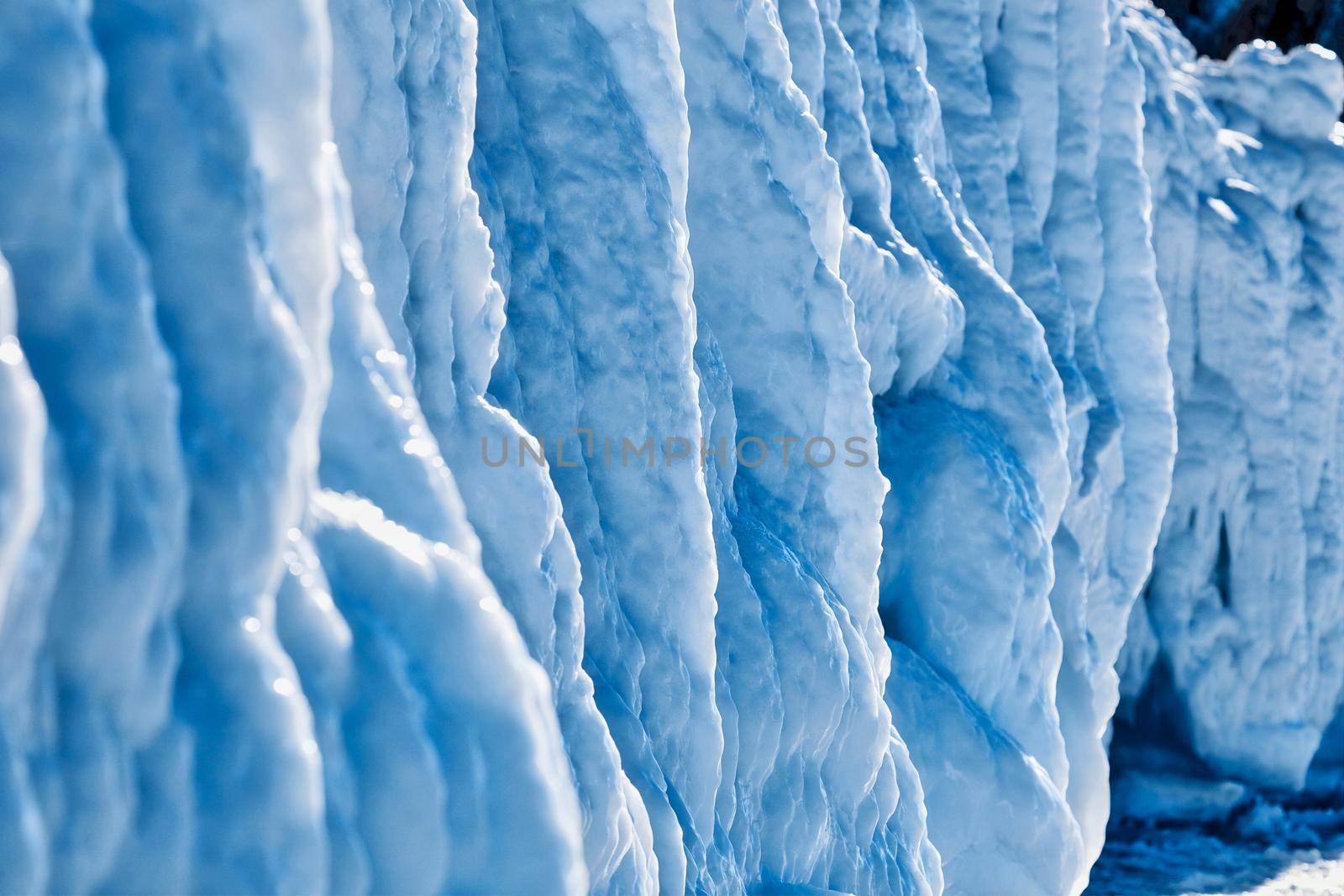 Ice formations. Forms of frozen water.