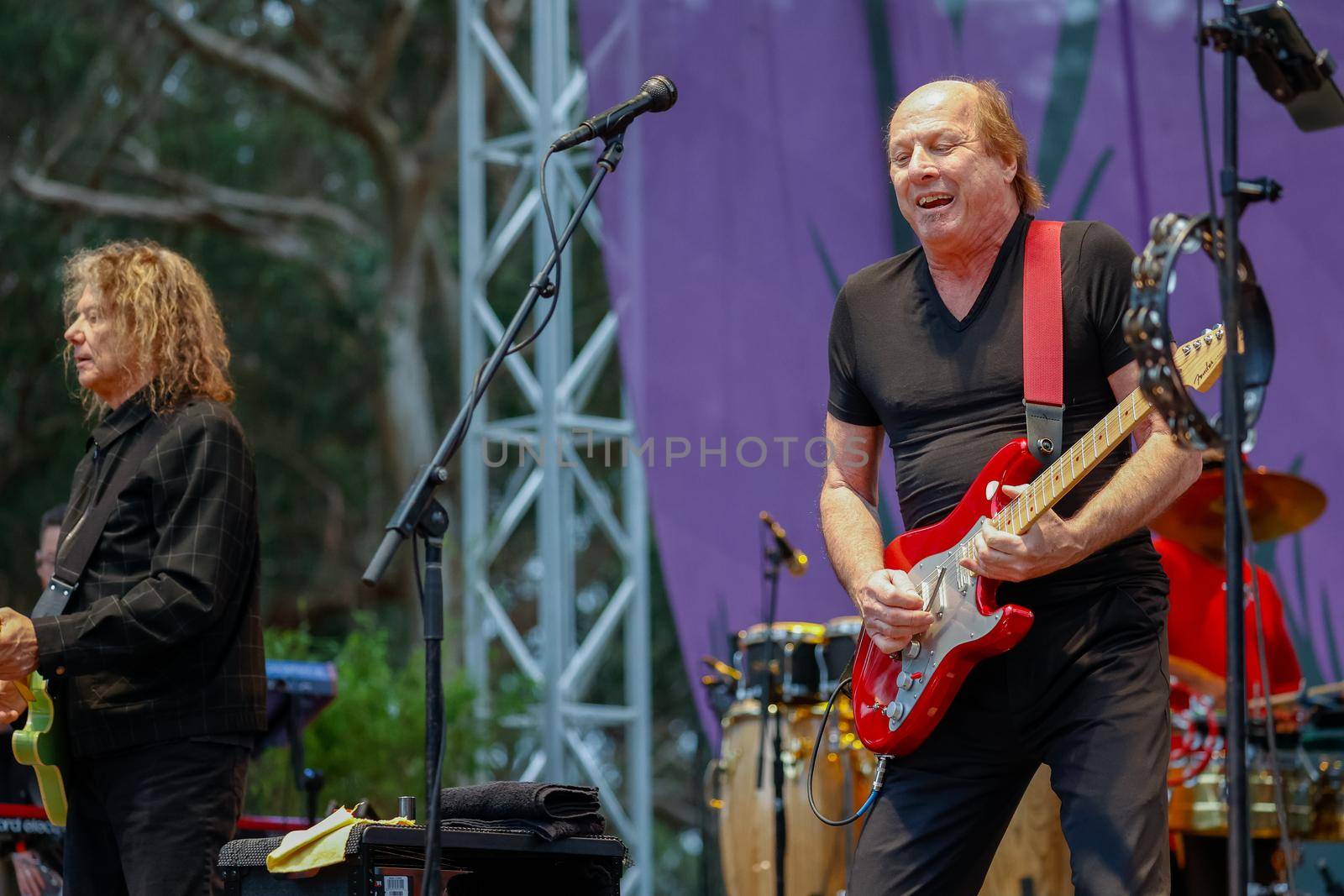 San Francisco, CA, 1st October, 2022, Jerry Harrison (left) and Adrian Belew perform at the 2022 Hardly Strictly Bluegrass Festival in Golden Gate Park.